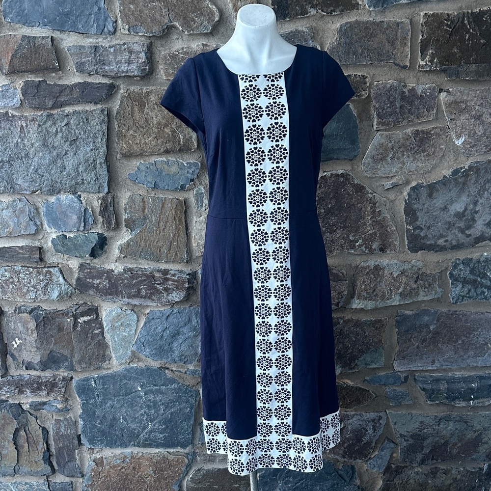 Boden Frederica Geometric Heart Ponte Cap Sleeve Midi Dress Navy Blue size 12 - Picture 2 of 8